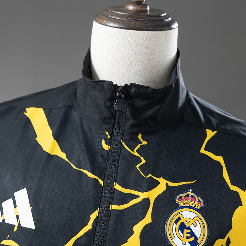 Real Madrid 25/26 Avengers - Pre-Match (Black) Windbreaker S-3XL - Image 9