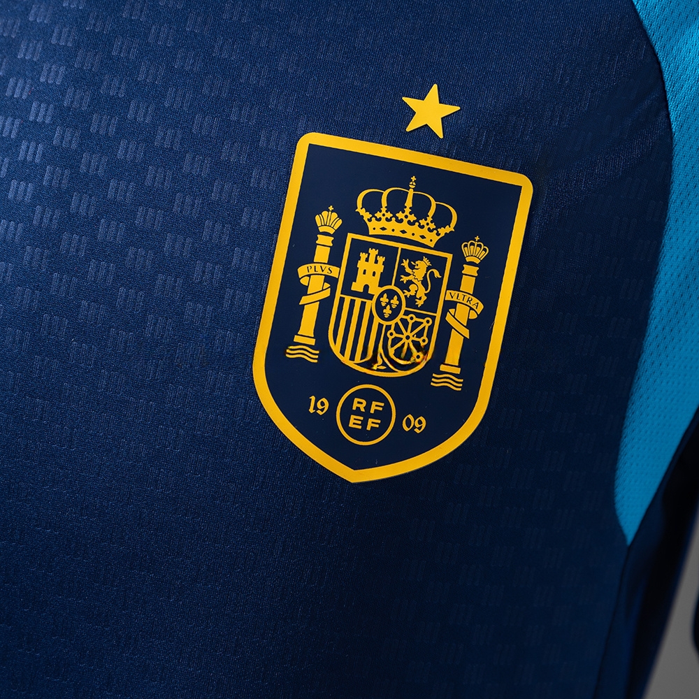 Spain 26/27 Training - Navy Blue Jersey S-XXL - Image 6