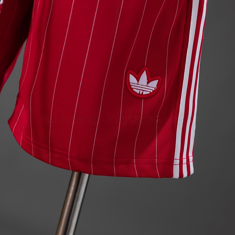 M-U Terrace Icons Shorts Red S-XXL - Image 5