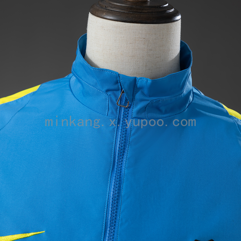 Barcelona 15/16 Windbreaker - Blue S-XXL - Image 10