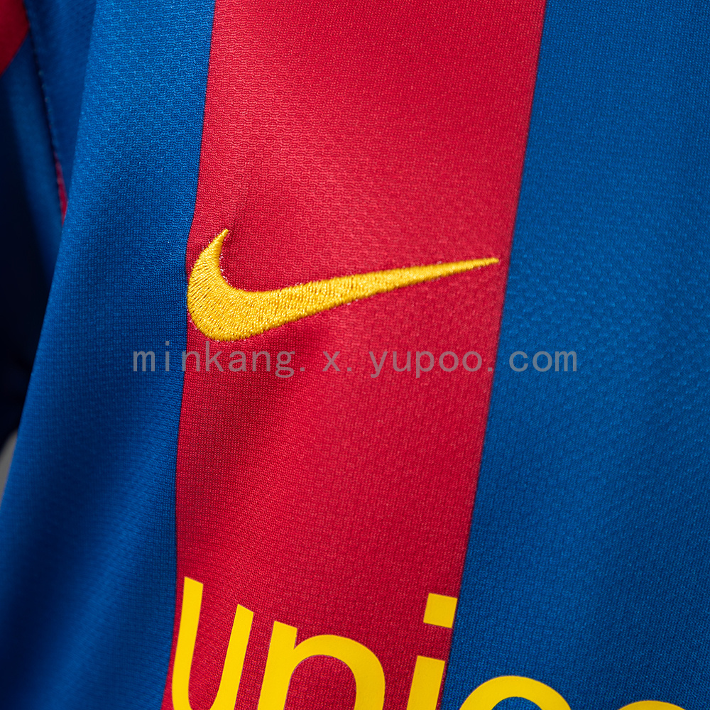 Barcelona 10/11 Home Retro Kids Kit Jersey Size 16-28 - Image 6