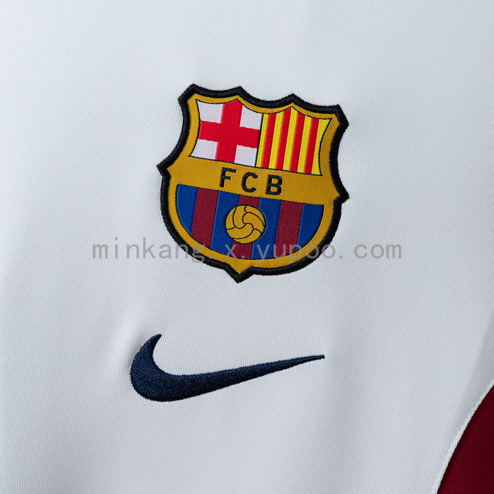 Barcelona Casual T-shirt S-3XL - Image 4