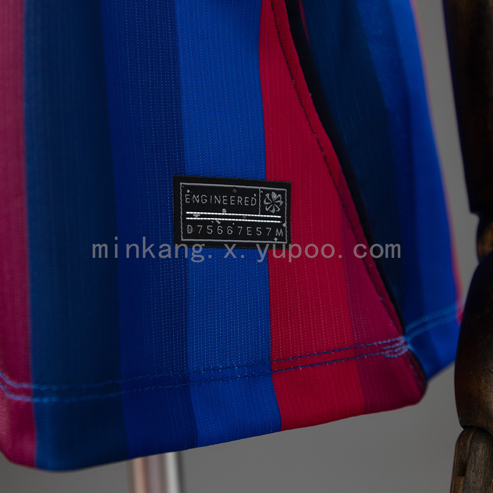 Barcelona 26/27 Home Women's Jersey S-XXL - Image 3