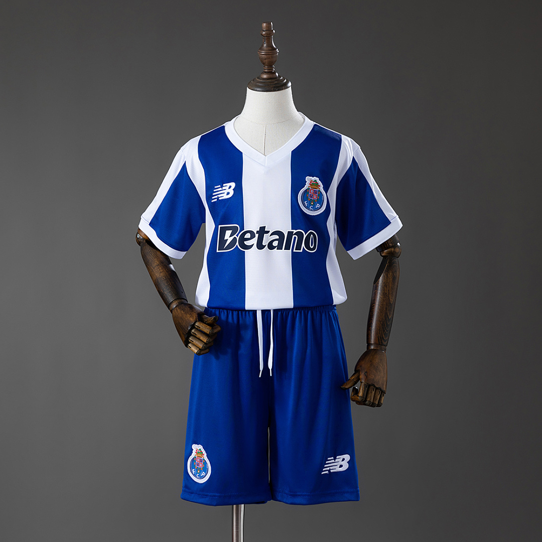 Porto 26/27 Home Kids Kit Jersey Size:16-28