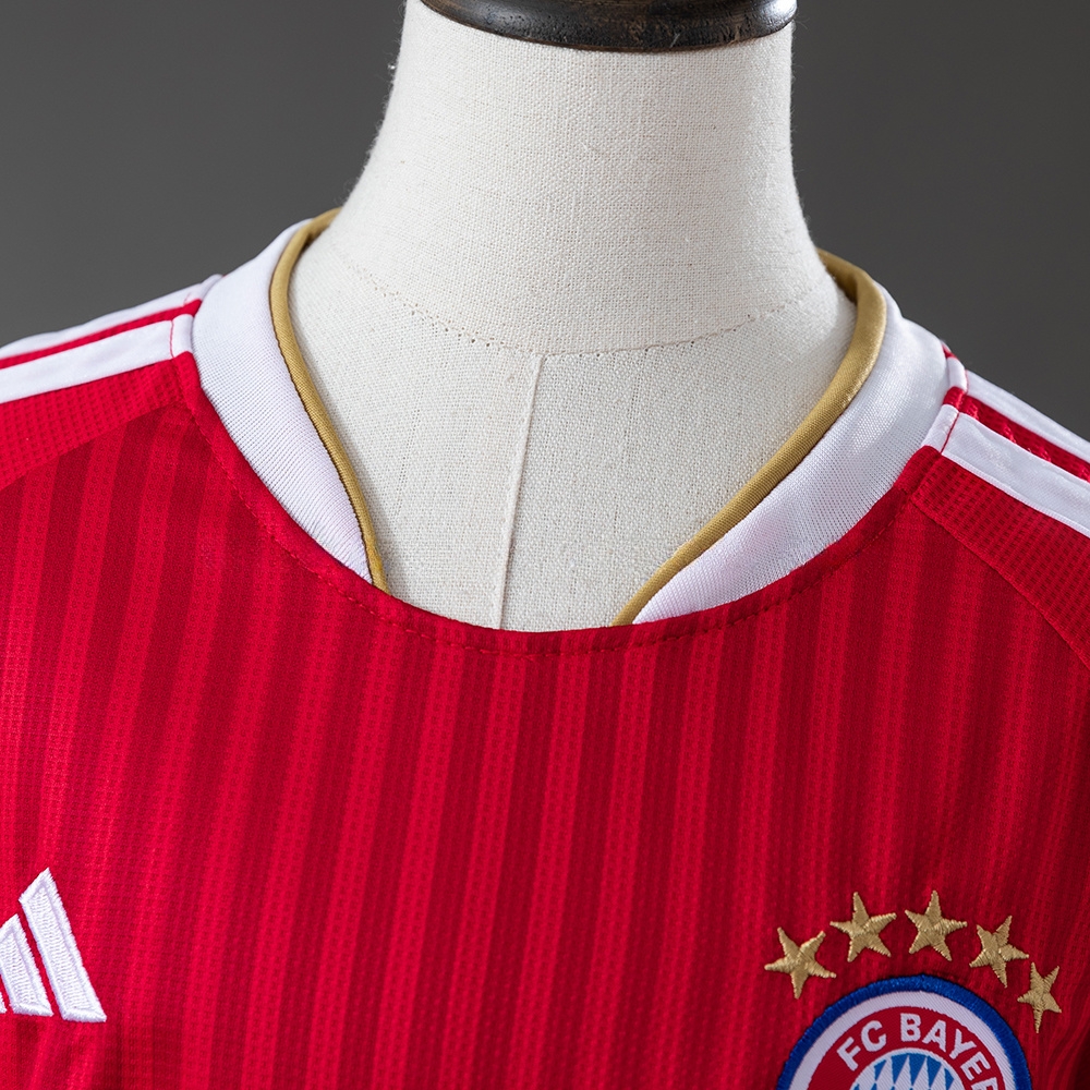 Bayern Munich 26/27 Home Kids Kit Jersey Size:16-28 - Image 8