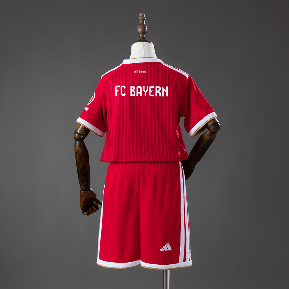 Bayern Munich 26/27 Home Kids Kit Jersey Size:16-28 - Image 2