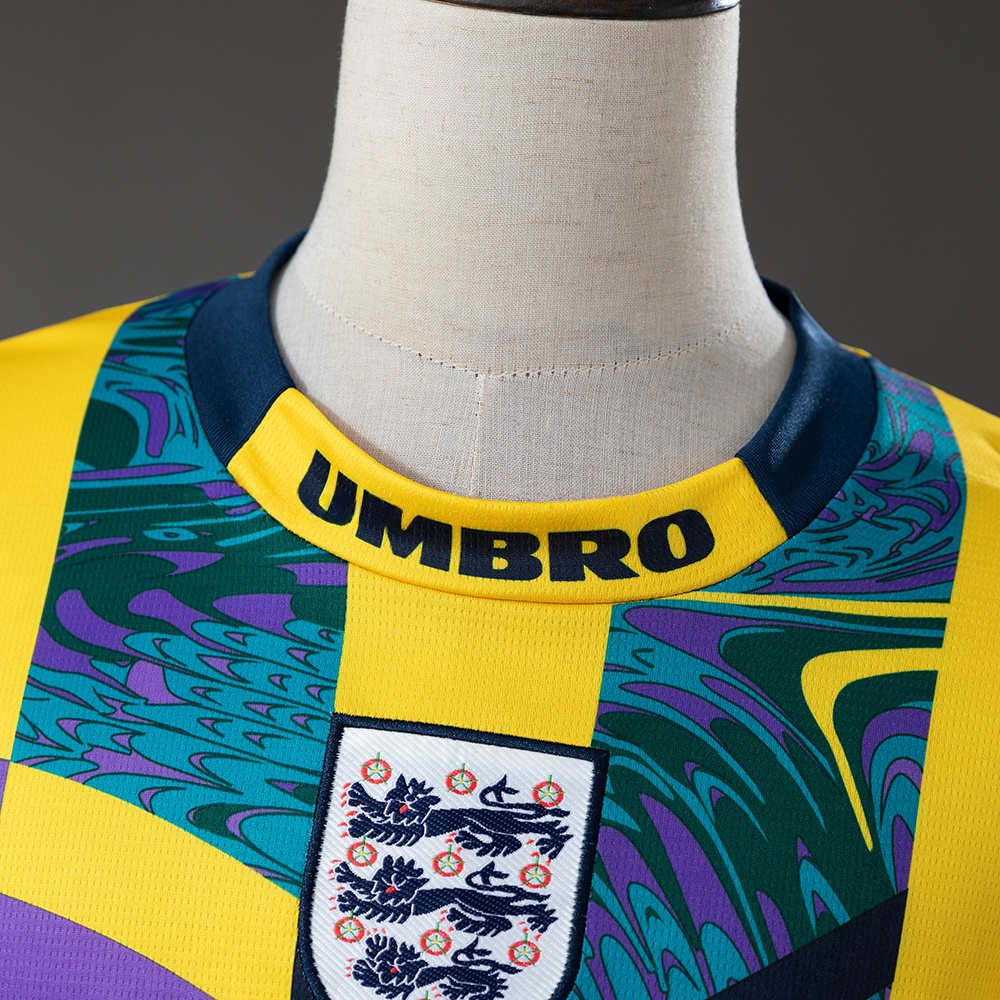 England 1995 Goalkeeper Long-Sleeve Retro Jersey S-XXL - Image 5