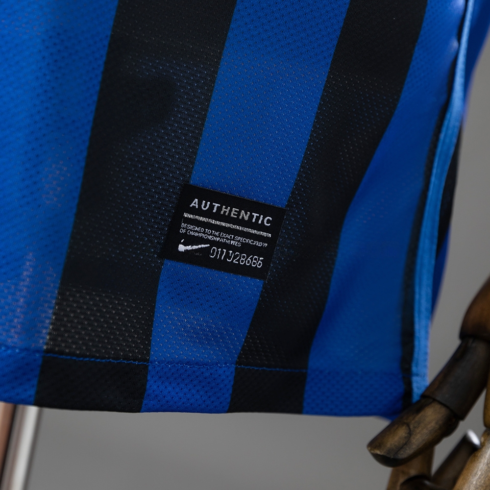 Inter Milan 11/12 Home Retro Jersey S-XXL - Image 6