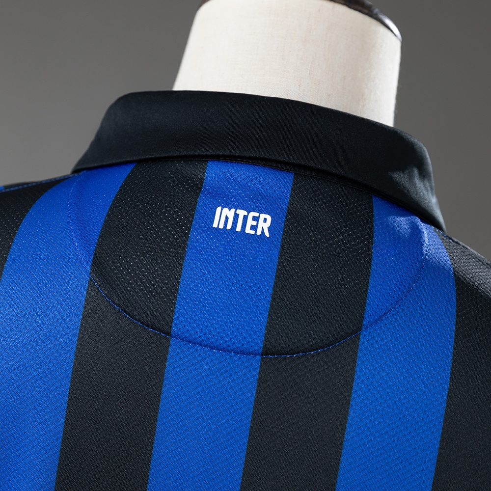 Inter Milan 11/12 Home Retro Jersey S-XXL - Image 4