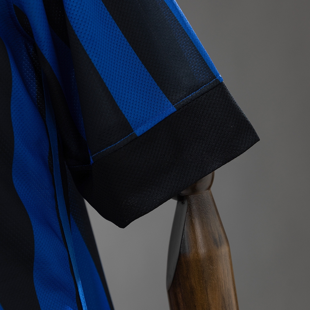 Inter Milan 11/12 Home Retro Jersey S-XXL - Image 7