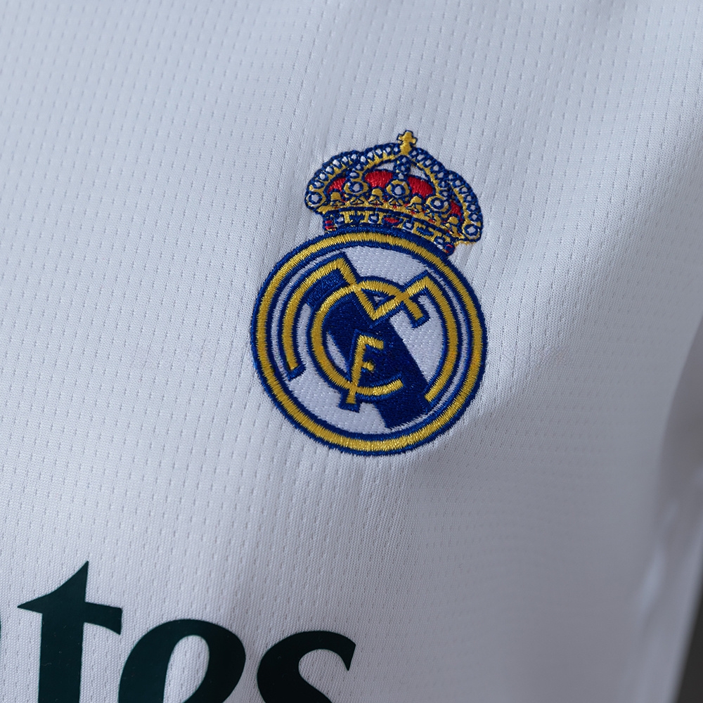 Real Madrid 26/27 Home Women's Crop Jersey S-XXL - Image 3